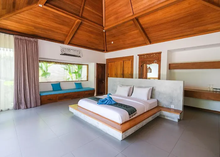 Molokai Villa *